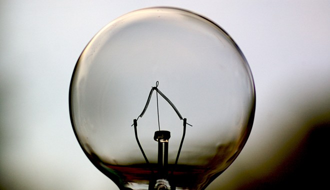 Unde se oprește curentul electric astăzi - lumina-1326144472.jpg