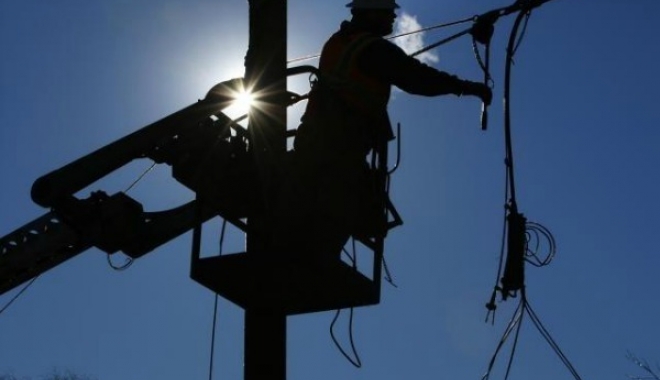 ENEL. Vezi aici unde se oprește curentul electric, astăzi - lumina-1487233559.jpg