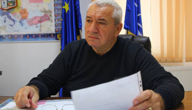 Investițiile de la școala din Lumina, finalizate în noiembrie - luminadumitruchiru4-1445788555.jpg