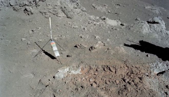 Substanța misterioasă descoperită de cercetătorii chinezi în partea întunecată a Lunii - luna-1567517944.jpg