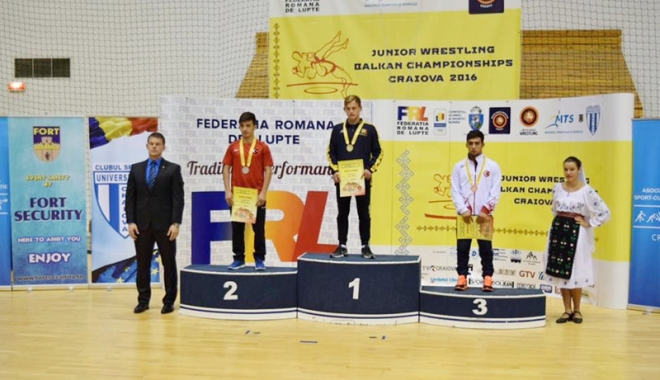 Luptător de la  CS Farul, campion balcanic de juniori - luptator-1476198335.jpg