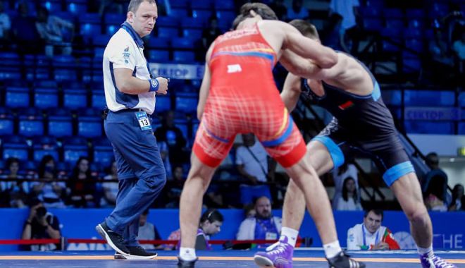 Cei mai buni luptători din România, la Campionatele Naționale - lupte-1563377447.jpg