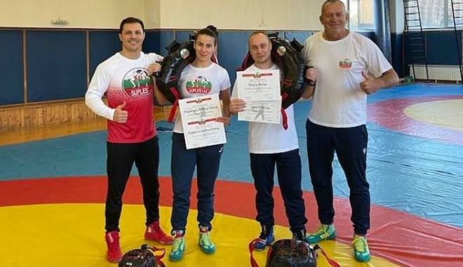 Lupte / Trei români, absolvenţi ai cursurilor de specializare din Bulgaria - luptebulgaria-1609775269.jpg