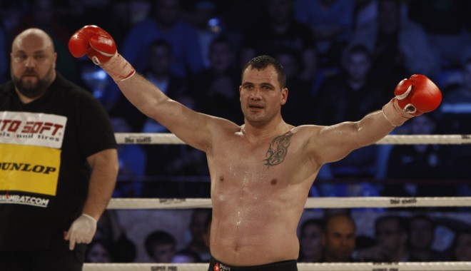 Ionuț Iftimoaie, din nou în ring! Vezi unde și când va lupta - lupteionut-1351241847.jpg