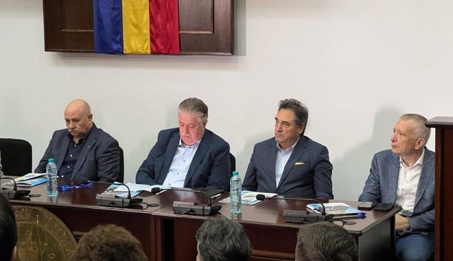 Preşedintele CJC, Mihai Lupu, a participat la serbarea a 30 de ani de învăţământ juridic ovidian - lupuovidius-1653934036.jpg