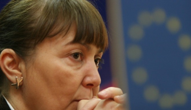 Ce spune Monica Macovei despre Mona Pivniceru - macovei-1344262065.jpg