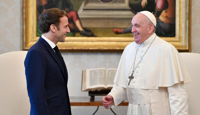 Preşedintele Emmanuel Macron va fi primit de Papa Francisc pe 24 octombrie, la Roma - macronpapa-1665580004.jpeg