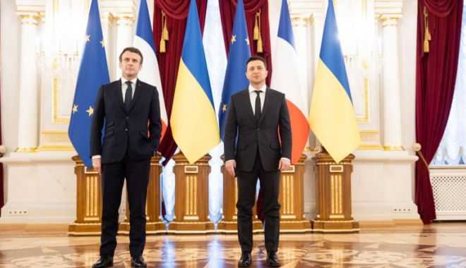 Macron i-a explicat lui Zelenski de ce nu a folosit cuvântul 