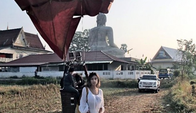 Mădălina Ghenea,  în vacanță fără Gerald Butler - madalinaghenea-1358691921.jpg