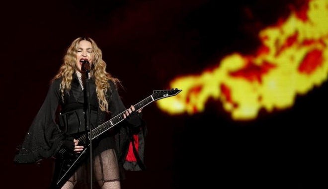 Revista Billboard a desemnat 
