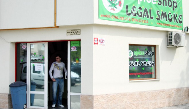 De ce nu închide Primăria Constanța magazinele de etnobotanice - magazinplanteetnobotanicebdulmam-1317830271.jpg