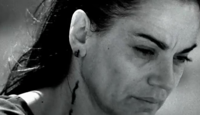 Reclamă halucinantă pentru Salvați Roșia Montană cu Maia Morgenstern (VIDEO) - maiam75338700-1339831703.jpg