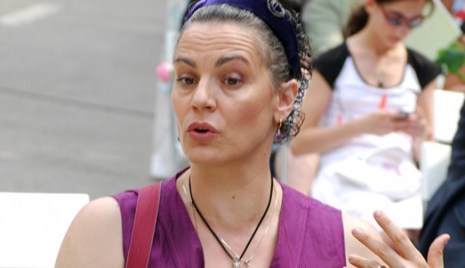Maia Morgenstern divorțează! - maiamorgenstern1341236680-1341270674.jpg