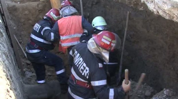 Doi muncitori au fost surprinși de un mal de pământ. Unul dintre ei a murit - mal-1555342586.jpg