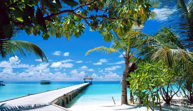 Pe culmile Insulelor Maldive - maldive-1333121136.jpg