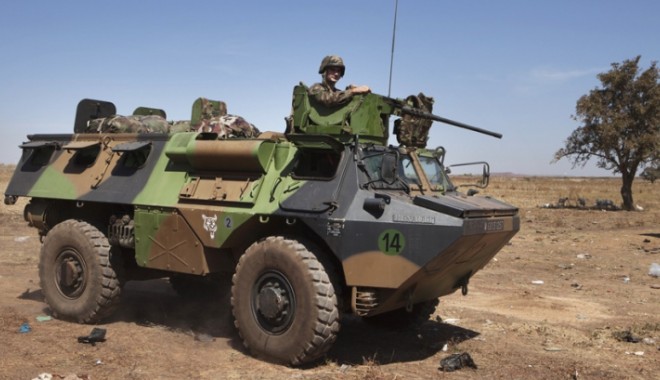 CSAT a aprobat trimiterea a 10 militari în Mali - mali86496100-1360103909.jpg