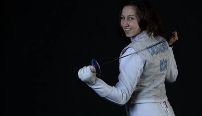 Scrimă: Românca Mălina Călugăreanu, locul I în ierarhia mondială de floretă - malinae1416648968877765x453-1417116827.jpg