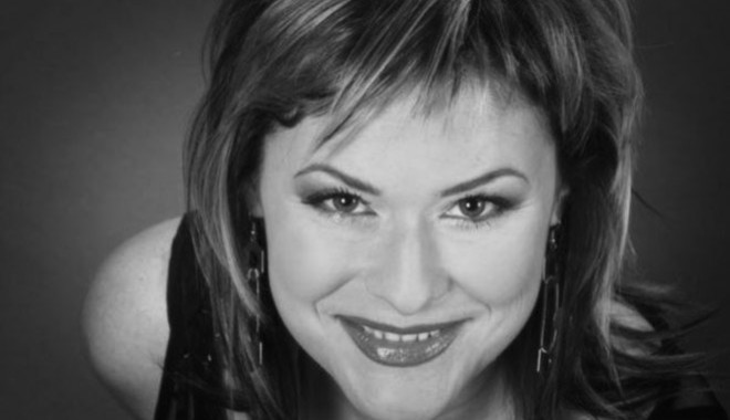 Mălina Olinescu: 