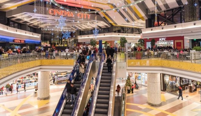 Când se redeschid mall-urile. Răspunsul lui Raed Arafat - mall-1590654029.jpg