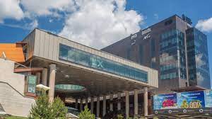 Un tânăr s-a aruncat de la etajul unui mall din Timișoara - mall-1672165113.jpg