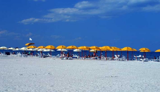 Penalizări pentru neplata la termen a taxei de liniște pentru Mamaia și Sat Vacanță - mamaia-1341269371.jpg