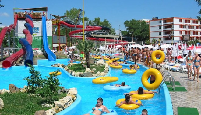 2012 a fost anul relansării turismului românesc - mamaia-1359750436.jpg