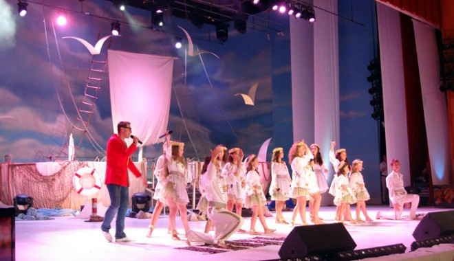 Ce crede Mazăre despre Festivalul de la Mamaia - mammaiacopiilor201373469101-1375282339.jpg
