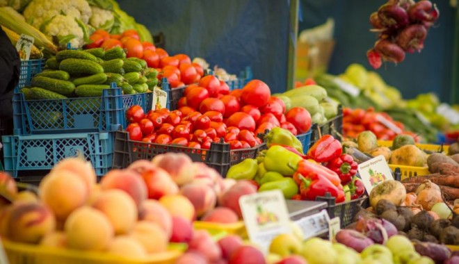 Constanța / Mai puține produse alimentare aruncate - mancare-1359978891.jpg