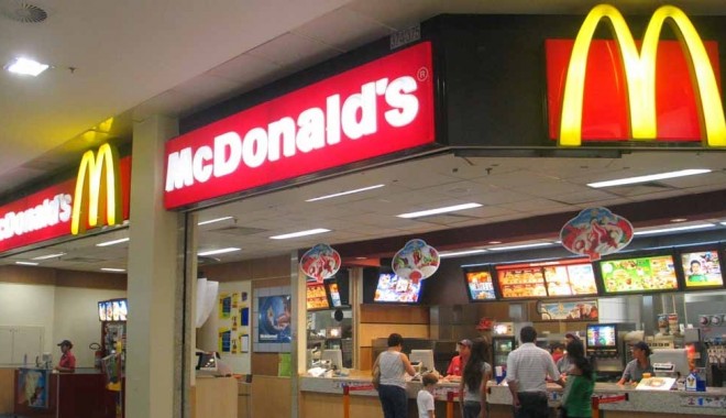 McDonald's și-a suspendat activitatea în Crimeea - mancare-1396598667.jpg