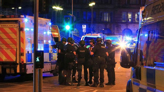 Atentat la Manchester: O mare parte a rețelei din care făcea parte Salman Abedi a fost dezmembrată - manchesterarenaatentat640x360-1495831317.jpg