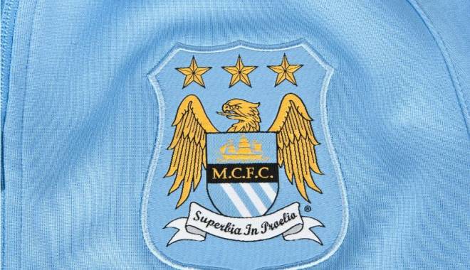 Chinezii cumpără 13% din clubul de fotbal Manchester City - manchestercity-1448992405.jpg