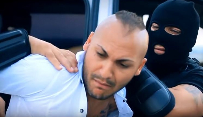 BOMBĂ ÎN LUMEA MANELIȘTILOR! CÂNTĂREȚ CELEBRU, IMPLICAT ÎNTR-UN DOSAR DE PROXENETISM - manelist2-1506427950.jpg
