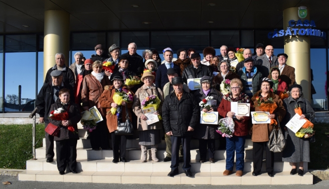 Primăria Mangalia, recompense financiare pentru seniorii orașului - mangalia-1513002618.jpg