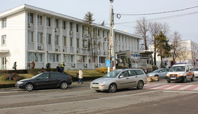 Ce s-a discutat în ședință de Consiliu Local Mangalia - mangalia813506398001350680266-1351284914.jpg