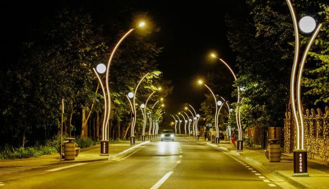 Aleșii locali au aprobat modernizarea sistemului de iluminat public, pe străzile Mangaliei - mangaliailuminatstradal-1669392245.jpg