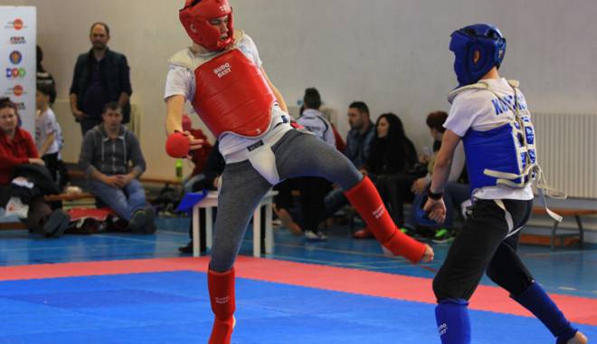 Mangalia, gazdă a Campionatului Național de Kung-Fu - mangaliakungfu-1446144741.jpg