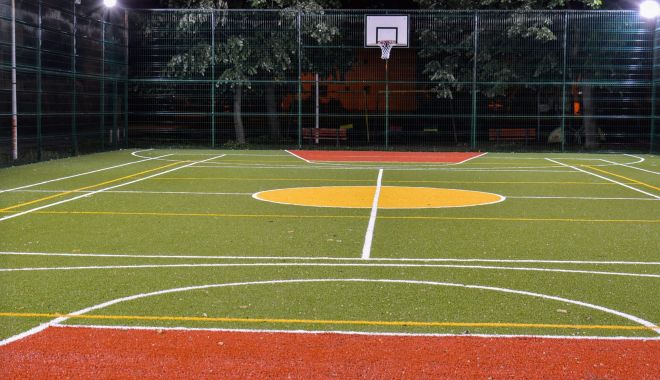Administraţia locală din Mangalia a amenajat un nou teren de sport - mangaliaparc-1655133863.jpg