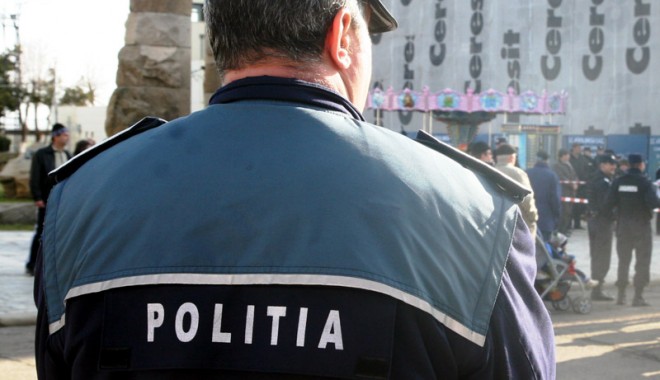 Obligat să plătească daune morale de 5.000 de euro unui polițist - mangaliaprotestsanatoriubalnearp-1365609182.jpg