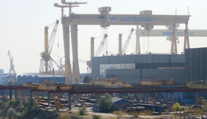 Mangalia a pierdut definitiv o parte din Santierul Naval DMHI. Se cer demisiile celor responsabili - mangaliasantierulnavaldaewooport-1476860819.jpg