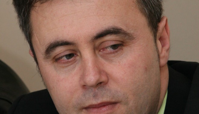 USL explodează la Mangalia - mangaliasedintaconsiliu9-1317313889.jpg