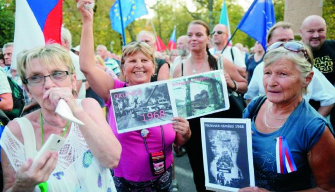 Manifestație în fața ambasadei Rusiei. 50 de ani de la înăbușirea 