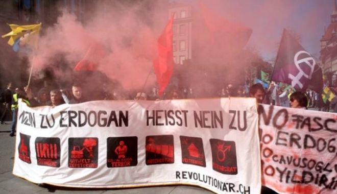 Manifestații la Berna, împotriva lui Erdogan. Turcia a reacționat - manifestatii-1490536417.jpg