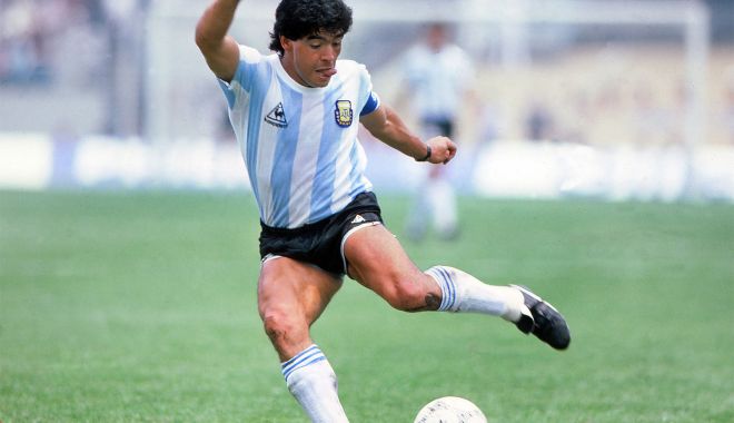 Doliu în lumea fotbalului. A murit Diego Maradona - maradona-1606322741.jpg