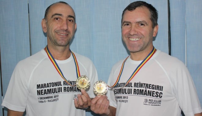 Medaliați la Maratonul  Reîntregirii Neamului Românesc - maraton-1354553395.jpg