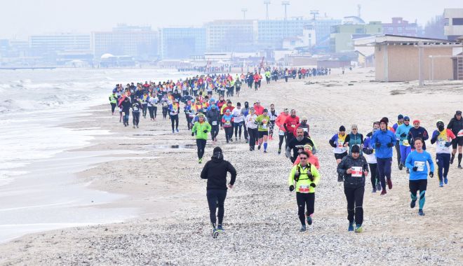 Alergătorii de cursă lungă vor purta tricoul Uniunii Europene la Maratonul Nisipului - maraton-1553636804.jpg
