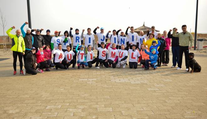 Constănțenii aleargă la maratonul nisipului pentru copiii cu autism - maratonnisip-1427276167.jpg