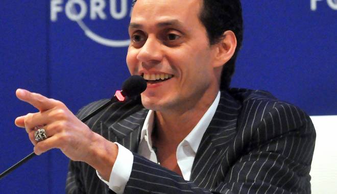 Marc Anthony a inaugurat un orfelinat - marcanthony2010-1428927696.jpg