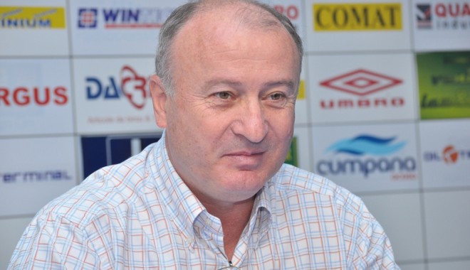 FC Farul încă așteaptă banii de la Internațional Curtea de Argeș - marcellica-1323987643.jpg