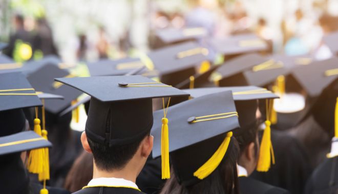 Marea Britanie anunță o nouă schemă de vize pentru cei mai străluciți absolvenți - mareabritaniestudenti-1653923210.jpg