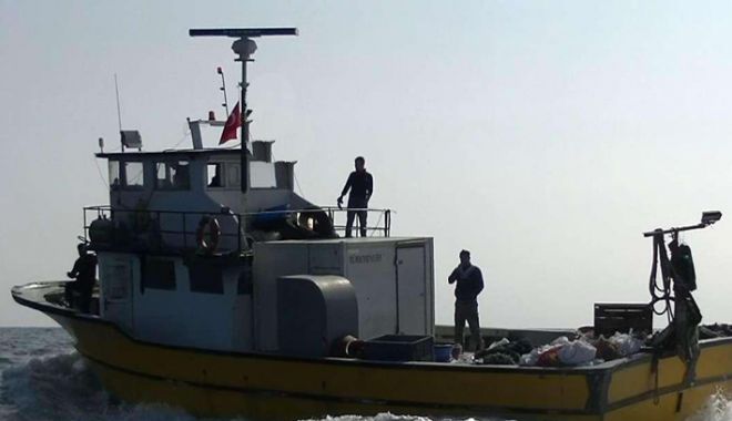 Marea Neagră. Ce spun polițiștii de frontieră despre pescadorul turcesc care le-a scăpat din urmărire - mareaneagra-1528302770.jpg